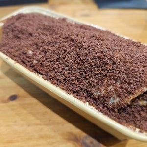 두바이수건케이크, LOUNGE H x 혜민커피