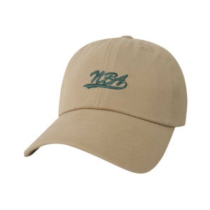 [엔비에이] 로고 자수 흘림체 소프트 볼캡 베이지 N265AP264P