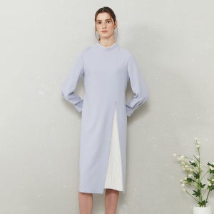 [아이잗바바(OUTLET)] 히든 플리츠 볼륨 슬리브 원피스 (LILAC) BP2A0OP301