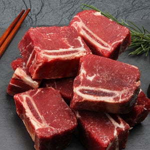 살많고 지방적은 뉴질랜드 청정우 소 찜갈비 1KG