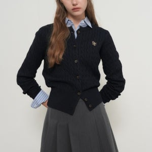 [제너럴아이디어][GENERAL IDEA][26SS] WOMAN GNRL 시그니처 슈퍼파인 울 케이블 가디건 [6COL] / WBD3L04505