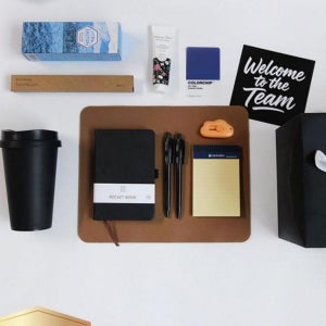 [미넛] 신입사원 인턴 회사 입사 단체 축하 선물박스 패키지 키트 기업 기념품_62962228