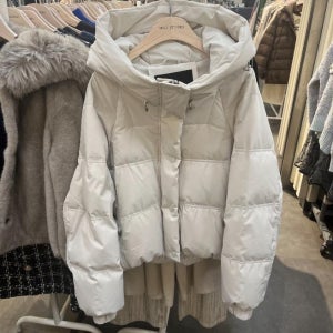 밀스튜디오 HC06 포근 하이넥 점퍼 LRBPDR105IV5