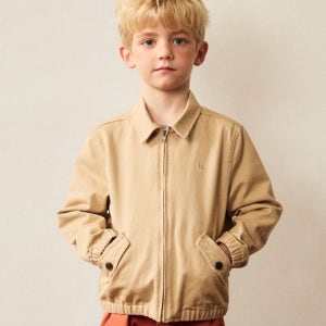 [헤지스 키즈] 베이지 로고자수 면 점퍼 HBJU6EK30I2