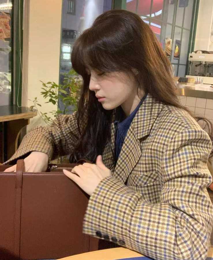 브라운 체크 캐주얼 자켓 블레이저 이사랑통역되나요 4회 고윤정 차무희 연예인스타일