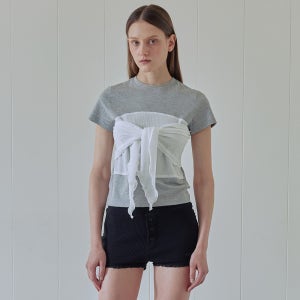 [애프터아워즈] BUTTERFLY KNOTTED HALF-TOP (MELANGE GREY)