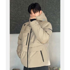 [백화점 정품] 데상트 DESCENTE [Legacy: 90 collection] SKI DOWN JACKET 베이지 SQ411SDJD3