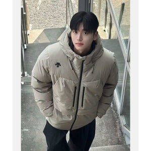 [백화점 정품] 데상트 DESCENTE [Legacy: 90 collection] SKI DOWN JACKET 베이지 SQ411SDJD3