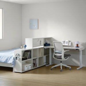 일룸 멘디 모션데스크 패키지A(1400모션,2000파티션책장,침대)