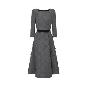 [JJ지고트] 새틴 라운드넥 A라인 원피스 (CHECK BLACK) GR8A0OP311