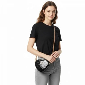 게스 아넬라_ARNELA 미니 하트백 HP1A3A82