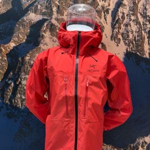 아크테릭스 24FW 알파 재킷 남성 바람막이