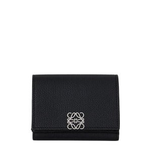 로에베 25FW 블랙 아나그램 트리폴드 반지갑 C821TR2X16 1100