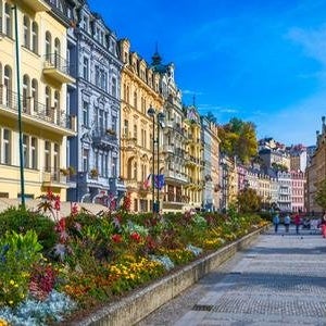 노랑풍선 동유럽 3국8일 패키지 여행 INOUT 다르게최적의동선 카타르항공 09월05일출발