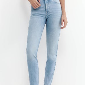 풀앤베어 하이웨이스트 스키니핏 데님 청바지 3660/305 SKY BLUE