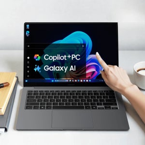 삼성전자 갤럭시북5 프로 NT940XHA-K71AR 울트라7 32GB 윈도우11 Home 탑재 터치 A