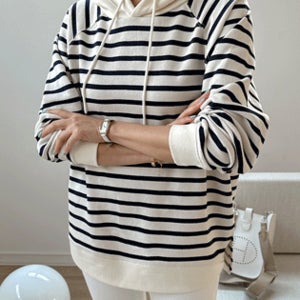 스트라이프 라글란 후드 맨투맨 티