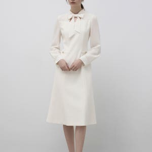 [잇미샤] 텍스쳐 블록 뷔스티에 타이 원피스 [ITQ3WOP140]