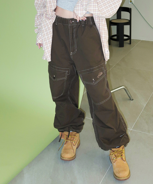 [에이카화이트] FRONT POCKET STRIPE WASHED PANTS-BROWN AW2602PT03BR