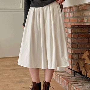 [28-34] 탄탄코튼 뒷밴딩 플레어 주름 스커트