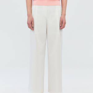 [헤지스 골프 여성] [LF몰 단독][ONLINE EXCLUSIVE] 화이트 여성 린넨라이크 턱장식 밴딩 와이드 팬츠 HWPA6B907OW