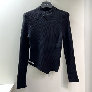 파사디 행복한백화점트임포인트 골조직 긴팔 니트 티셔츠 블랙 여성 P24FKP321X