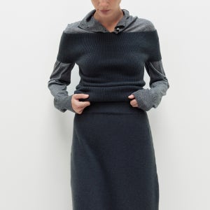 [레이스] Knit Roll-Up Skirt_Charcoal