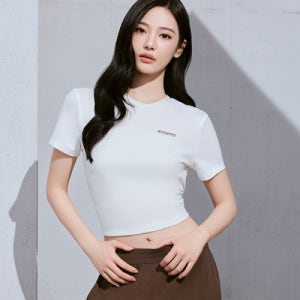 [디스커버리 익스페디션] 여성 로고포인트 러닝 티셔츠 (CREAM) DWRSR4063-CRS