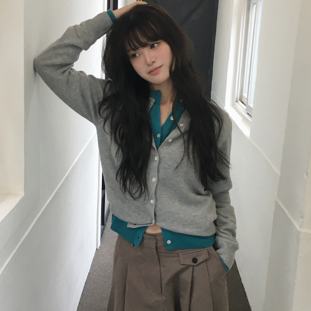 [미치코런던 코시노] [민제 pick] Essential Round Knit Cardigan Melange grey