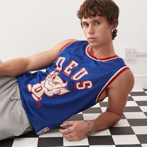 데우스엑스마키나 그래픽 프린트 블루 트레이너 셔츠 백 Back and Forth Tragershirt in Blau mit Grafikprint 208103637 148901089