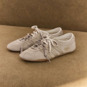 아디다스 도쿄 에스프레소 스톤 카키 / KI3041