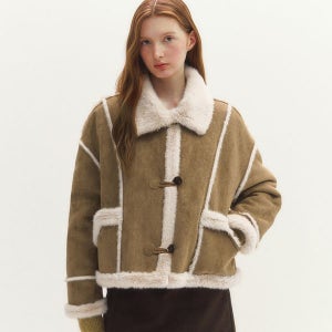 [마리끌레르] 하이넥 스웨이드 무스탕 자켓(MAFDJK11MLN)