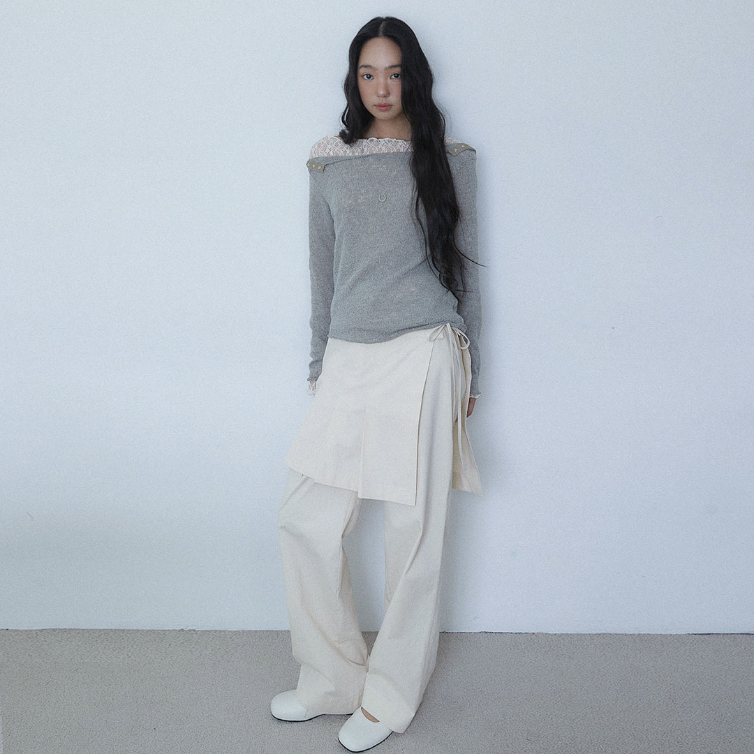 [아우로] PLEATS SKIRT LAYERED PANTS [ CREAM ]