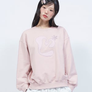 [엘엠알] 아플리케 플로럴 로고 맨투맨 PINK BQQMMAS106PK