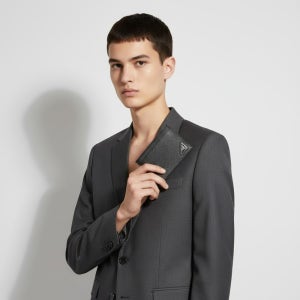 프라다 공용 삼각로고 사피아노  지갑(블랙) 2MC130 QHH F0002