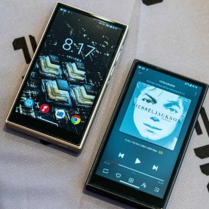 FiiO 피오 M21 휴대용 고화질 무손실 스마트 음악 플레이어 MP3 워크맨  4GB+64GB 케이스 증정