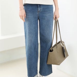 베라노바 베이직 스탠다드 데님 *Medium Blue Denim /허리 밴드 /부담없는 일자 레귤러 핏/  매일 입고 싶은 편안함과 어디에나 매치하기 좋은 워싱컬러로 허리 밴딩으로