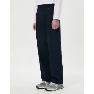 [TNGT] 네이비 와이드핏 베이직 투턱 치노팬츠 TNPA4E106N2