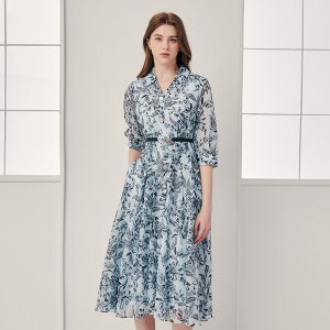 [지고트(OUTLET)] 플로럴 브이 칼라 플레어 원피스 (PRINT BLUE) JR4A0OP852