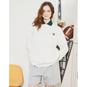 [헤지스] 남여공용 크림 스몰로고 와펜 맨투맨 SPTS4E102CR