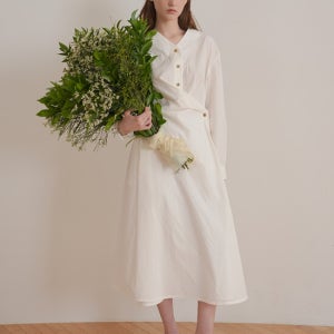 폴앤앨리스  랩 버튼 드레스 / 화이트