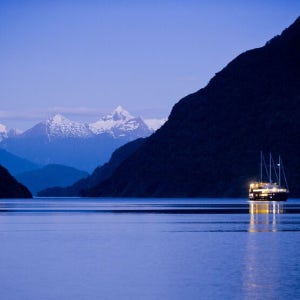 뉴질랜드 남섬 / 산악기차+서해안 빙하+다우트풀 사운드 4박 5일 투어