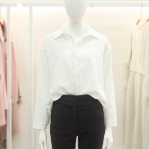 숲 백버튼 포인트 코튼 셔츠(OC3TXT1) 모다아울렛 대구점