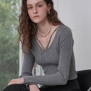 넥 사선 끈 브이넥 골지 니트 LN03KN102