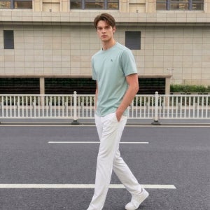 [헤지스 골프] [LF몰 단독][ONLINE EXCLUSIVE] 화이트 남성 듀얼무브 레귤러핏 팬츠 HUPA6B902OW