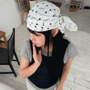 내일도착 반다나/두건 [썸머룩] 스타 레터링 별패턴 헤어 두건 사각 스카프