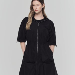 [듀베티카 공식몰] 피아노사 N VDOP10551-BKS [여름 나일론 반팔 원피스 블랙]