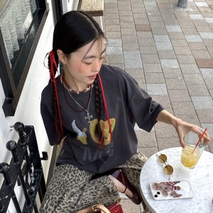 [럭키슈에뜨] Chouetties by LUCKY CHOUETTE Graphic Half Sleeve T-shirt (dark grey) LATAX26300GYD