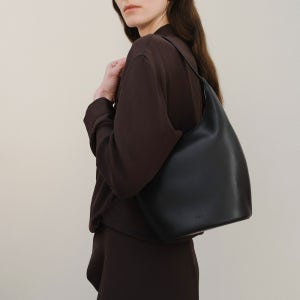 [로서울] Medium Around hobo bag Umber