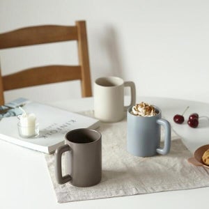 디와이룸 에라토 플랑머그 350ml 홈카페 도자기 심플 머그컵 (9671325A)